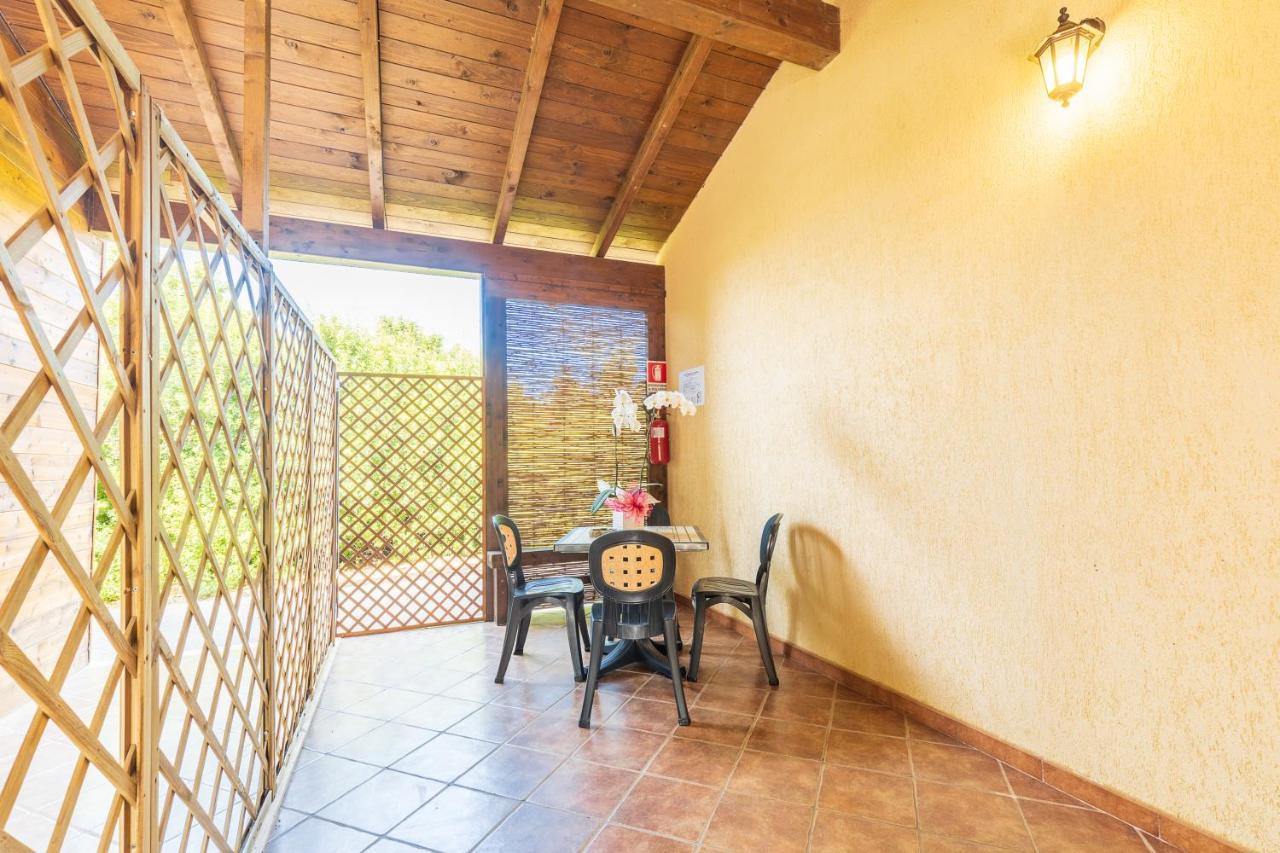 Albergo Residenziale Menhirs Putzu Idu Buitenkant foto